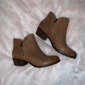 Size 7 Lucky Booties